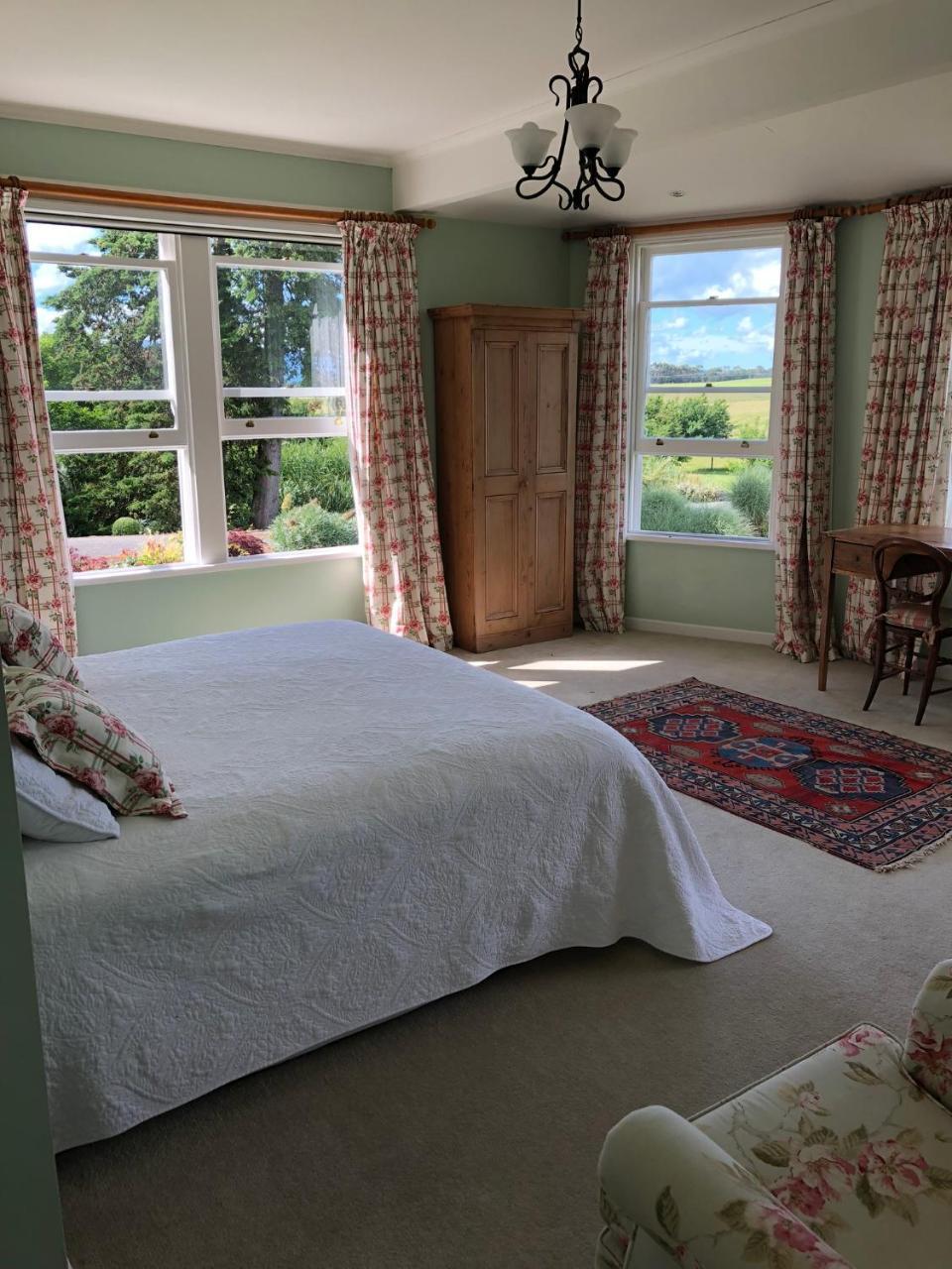Te Kopura Lodge Martinborough Eksteriør billede